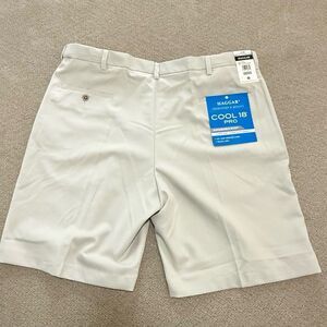 NWT. Haggar Cool 18 Pro Garbardine Shorts with Sun Protection Men’s 42